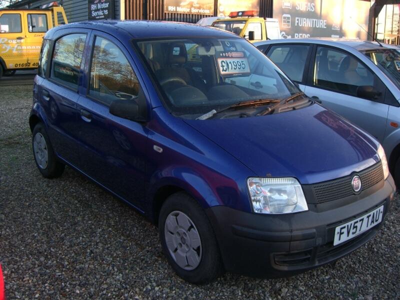 View FIAT PANDA 1.1 Panda 1.1 Active