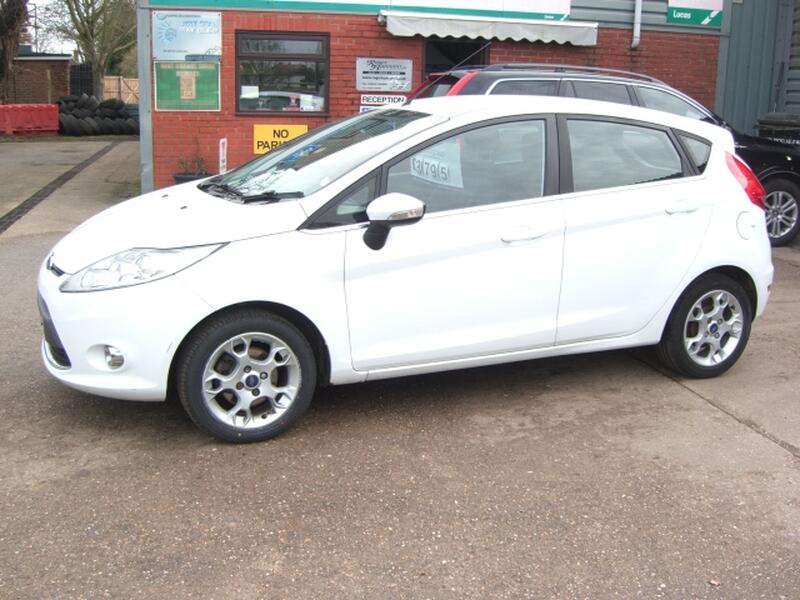 View FORD FIESTA 1.4 Zetec 