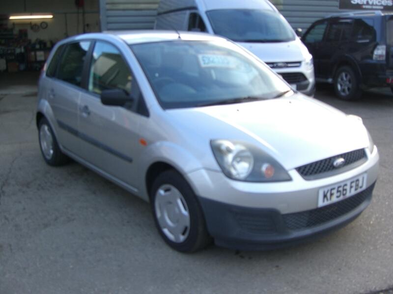 FORD FIESTA