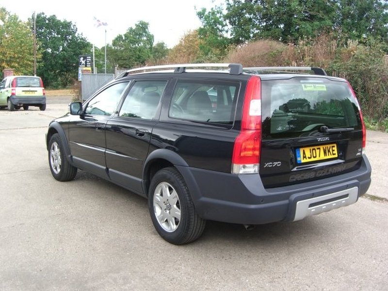 VOLVO XC70