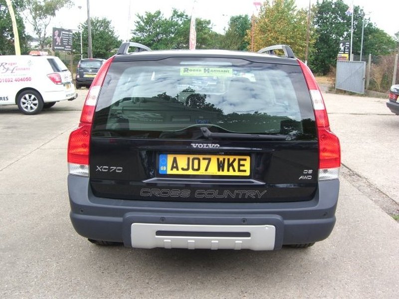 VOLVO XC70