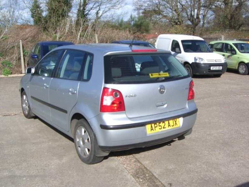 View VOLKSWAGEN POLO FSi 86 SE