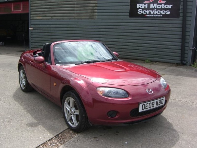 View MAZDA MX-5 CONVERTIBLE HARD TOP