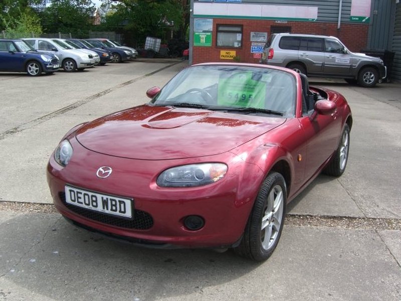 View MAZDA MX-5 CONVERTIBLE HARD TOP