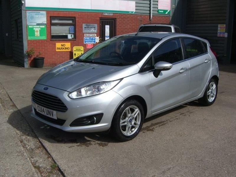 FORD FIESTA