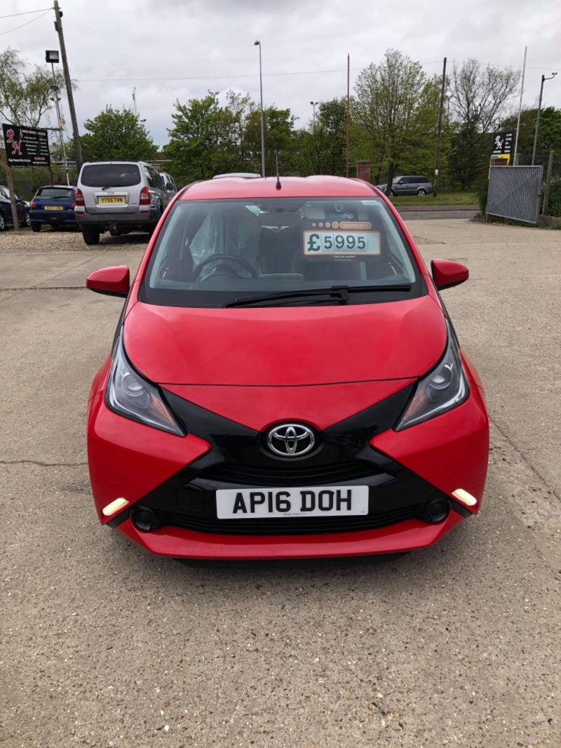 View TOYOTA AYGO VVT-I X-PLAY 5 Door