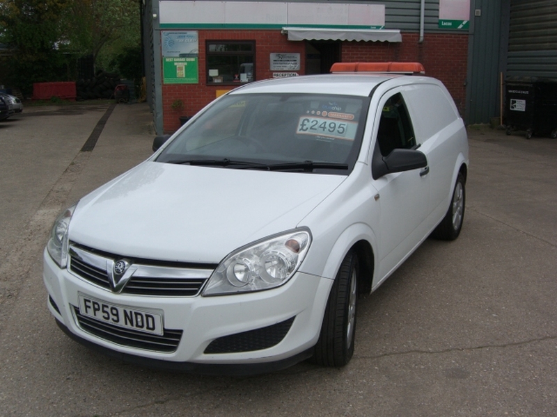 View VAUXHALL ASTRA CDTI CLUB Van