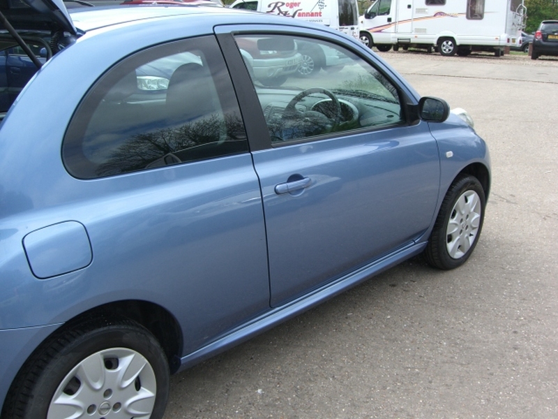 View NISSAN MICRA ACENTA 3 Door