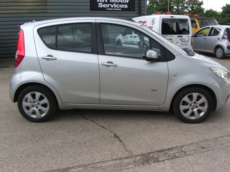 VAUXHALL AGILA