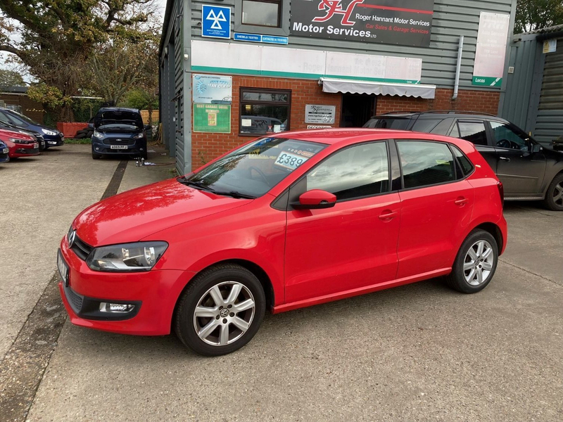 View VOLKSWAGEN POLO SE