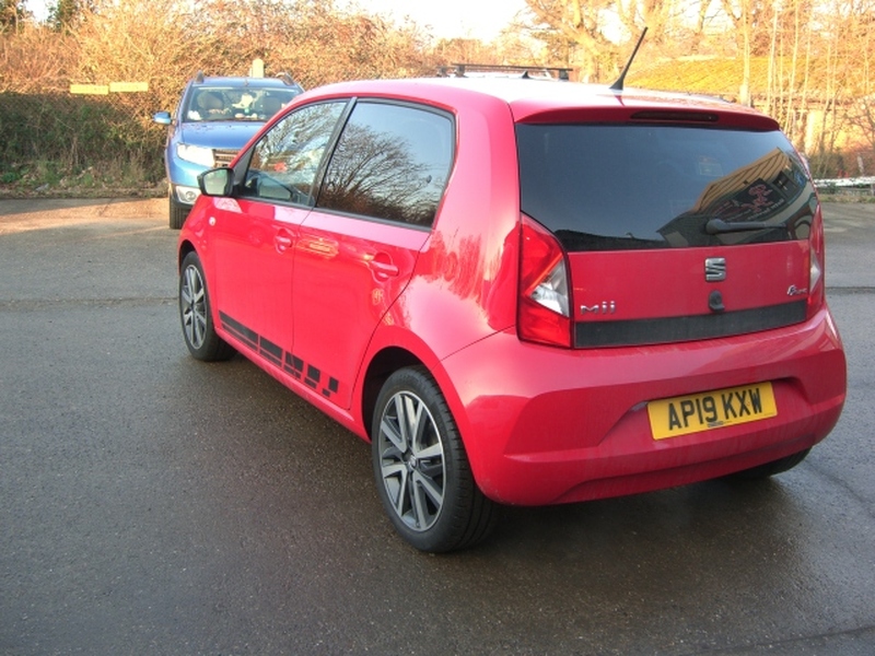 SEAT MII