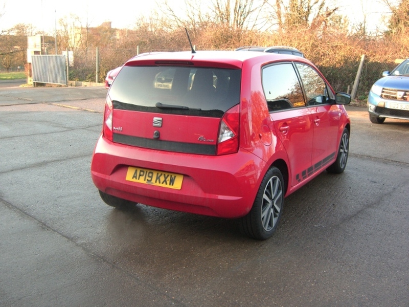 SEAT MII