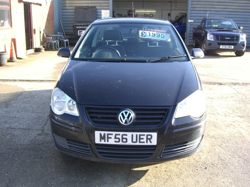 View VOLKSWAGEN POLO SE 79BHP