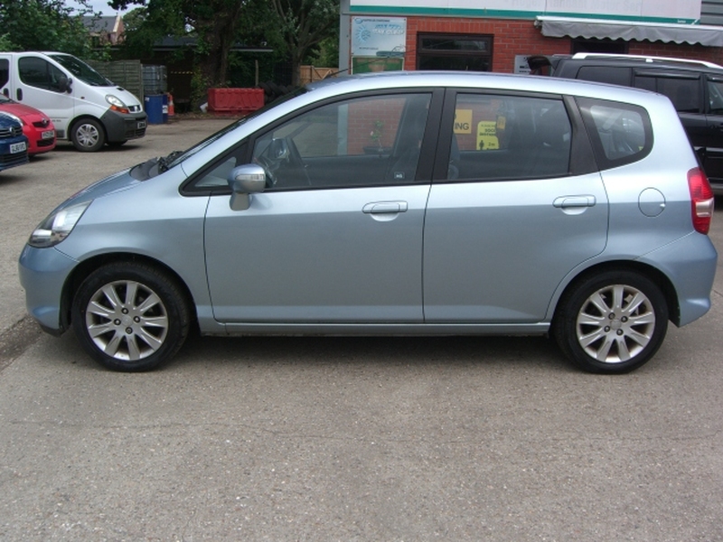 HONDA JAZZ