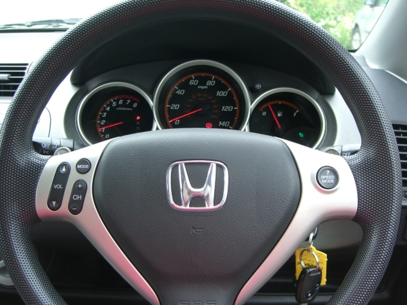 HONDA JAZZ