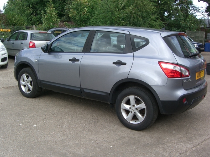 NISSAN QASHQAI