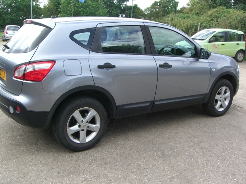 NISSAN QASHQAI